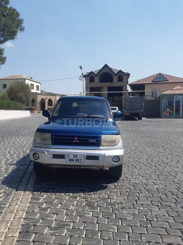 Mitsubishi Pajero io 1999, 370,000 km - 1.8 l - Bakı