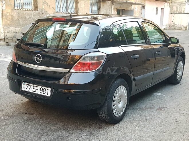 Opel Astra 2008, 132,000 km - 1.4 l - Bakı