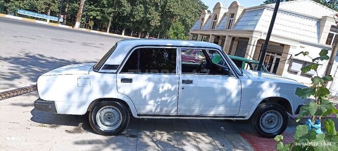 LADA (VAZ) 2107 2008, 81,000 km - 1.6 л - Masallı