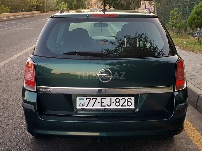 Opel Astra 2004, 220,000 km - 1.4 l - Bakı