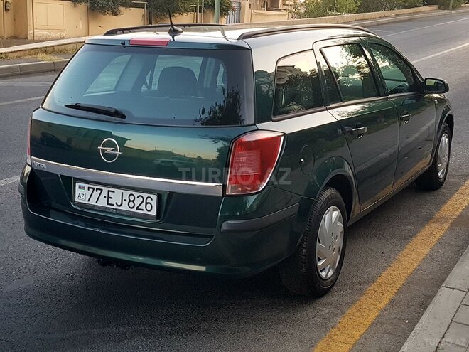 Opel Astra 2004, 220,000 km - 1.4 l - Bakı