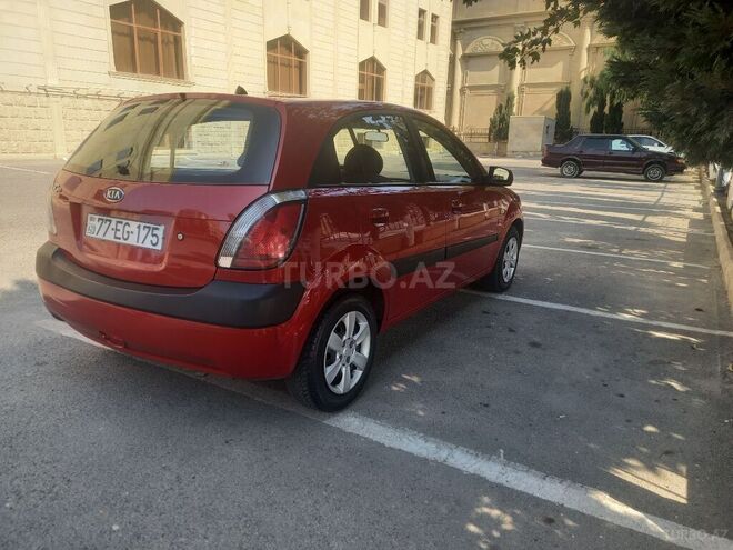 Kia Rio 2005, 260,000 km - 1.4 l - Bakı
