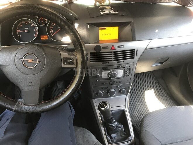 Opel Astra 2006, 178,000 km - 1.3 l - Bakı