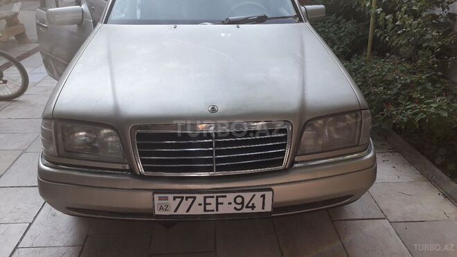 Mercedes C 220 1995, 271,300 km - 2.2 л - Bakı