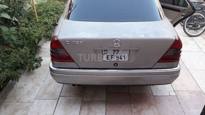 Mercedes C 220 1995, 271,300 km - 2.2 л - Bakı