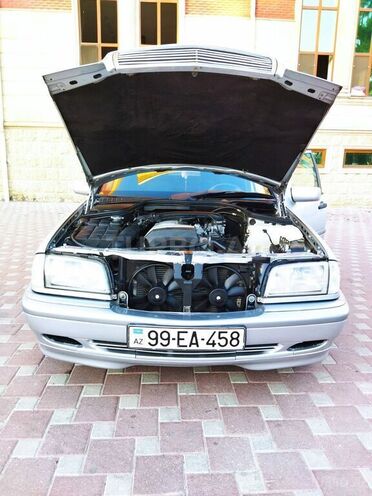 Mercedes C 200 1998, 318,000 km - 2.0 л - Şirvan