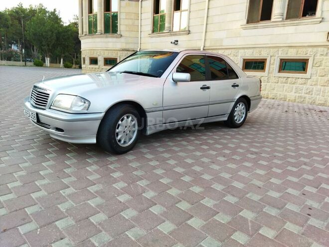 Mercedes C 200 1998, 318,000 km - 2.0 л - Şirvan