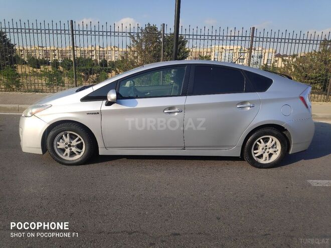 Toyota Prius 2009, 214,000 km - 1.8 л - Bakı