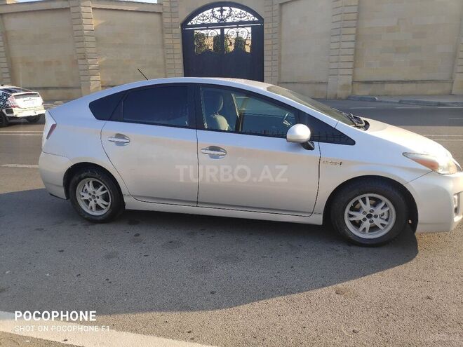 Toyota Prius 2009, 214,000 km - 1.8 л - Bakı