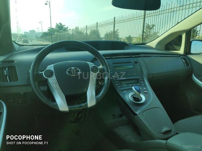 Toyota Prius 2009, 214,000 km - 1.8 л - Bakı