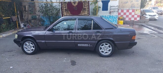 Mercedes 190 1991, 325,000 km - 2.0 l - Bakı