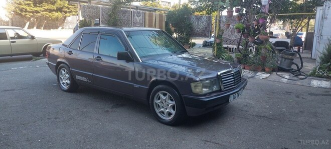 Mercedes 190 1991, 325,000 km - 2.0 l - Bakı