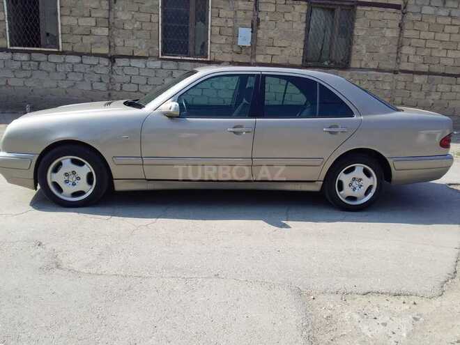 Mercedes E 240 1998, 250,000 km - 2.4 l - Sumqayıt