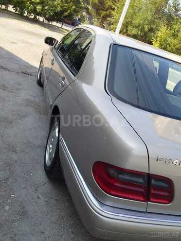 Mercedes E 240 1998, 250,000 km - 2.4 l - Sumqayıt