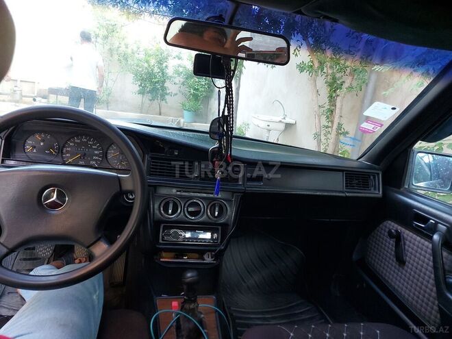 Mercedes 190 1991, 135,000 km - 2.0 l - Bakı