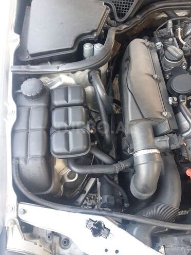 Mercedes E 220 1999, 503,256 km - 2.2 l - Şəki