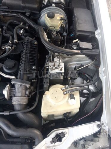 Mercedes E 220 1999, 503,256 km - 2.2 l - Şəki