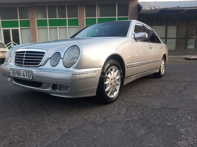 Mercedes E 220 1999, 503,256 km - 2.2 l - Şəki