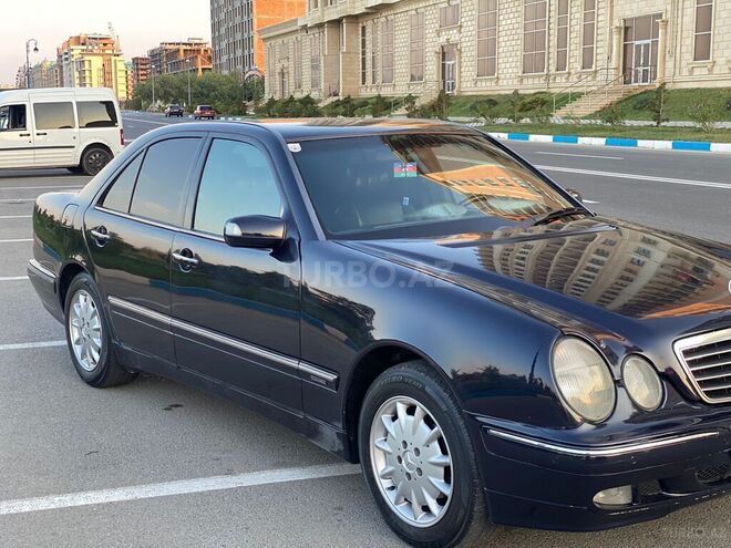 Mercedes E 240 2000, 262,000 km - 2.4 l - Sumqayıt