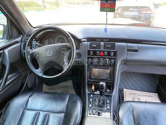 Mercedes E 240 2000, 262,000 km - 2.4 l - Sumqayıt
