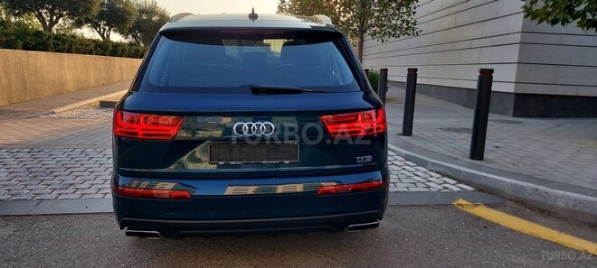 Audi Q7 2018, 58,000 km - 2.0 л - Bakı