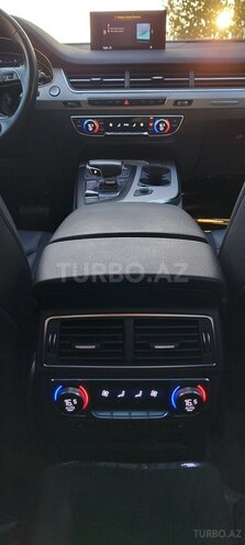 Audi Q7 2018, 58,000 km - 2.0 л - Bakı