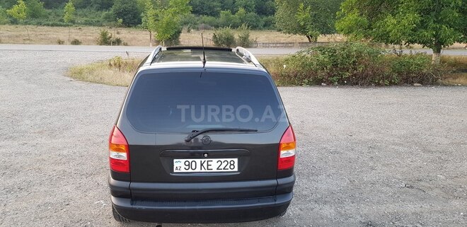 Opel Zafira 1999, 320,000 km - 1.8 l - Qusar