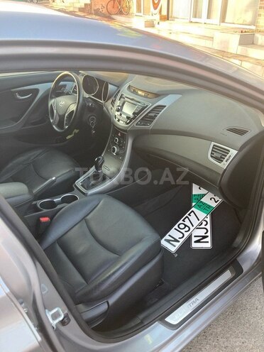 Hyundai Elantra 2015, 78,500 km - 1.8 l - Zaqatala