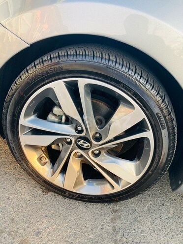 Hyundai Elantra 2015, 78,500 km - 1.8 l - Zaqatala