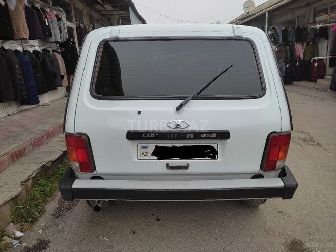 LADA (VAZ) Niva 2000, 170,000 km - 1.7 l - Quba
