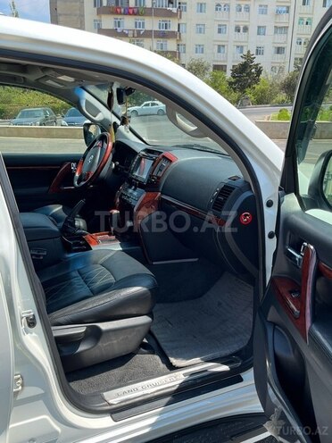 Toyota Land Cruiser 2014, 98,000 km - 4.0 l - Bakı