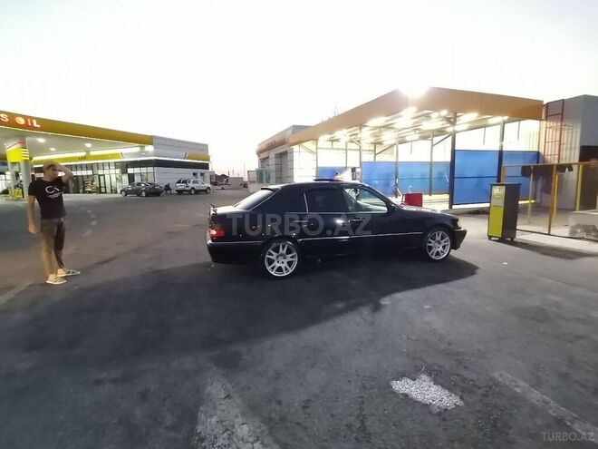Mercedes C 230 1997, 380,000 km - 2.3 l - Sumqayıt