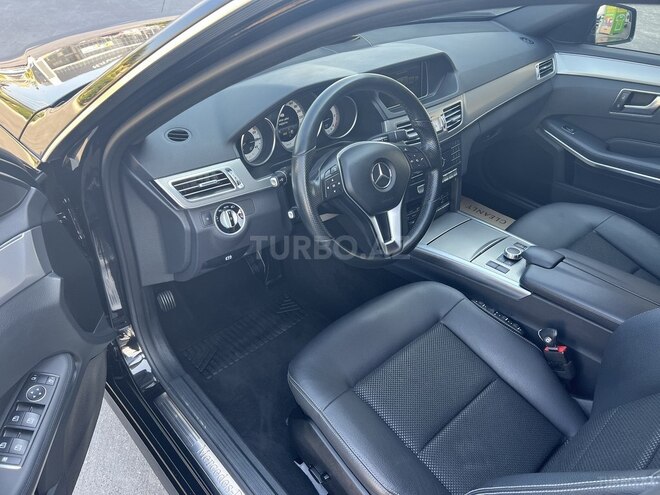 Mercedes E 220 2015, 211,542 km - 2.2 l - Bakı