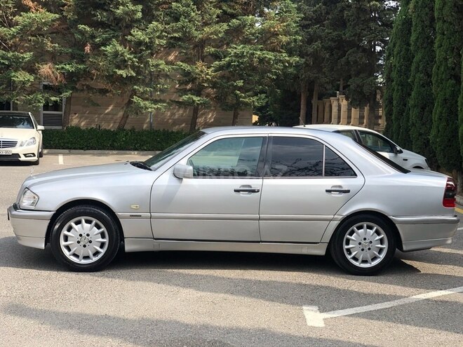 Mercedes C 180 1998, 250,000 km - 1.8 l - Bakı