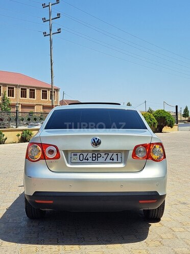 Volkswagen Jetta 2009, 118,000 km - 1.6 l - Bakı