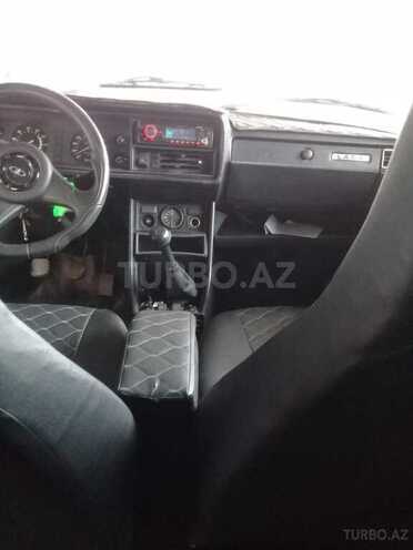 LADA (VAZ) 2107 2005, 100,000 km - 1.6 l - Saatlı