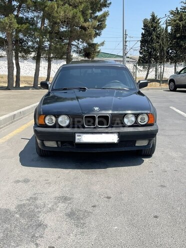 BMW 520 1991, 236,000 km - 2.0 l - Bakı
