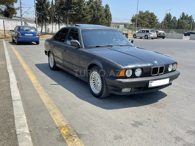 BMW 520 1991, 236,000 km - 2.0 l - Bakı