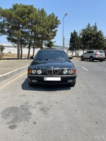 BMW 520 1991, 236,000 km - 2.0 l - Bakı