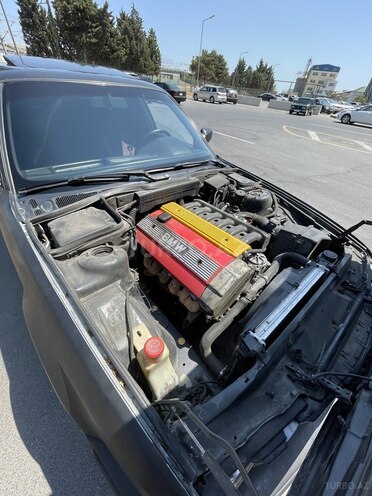 BMW 520 1991, 236,000 km - 2.0 l - Bakı