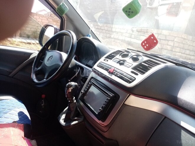 Mercedes Vito 109 2004, 300,000 km - 2.2 l - Bakı