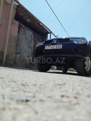 Mitsubishi L200 2008, 318,600 km - 2.5 l - Bakı