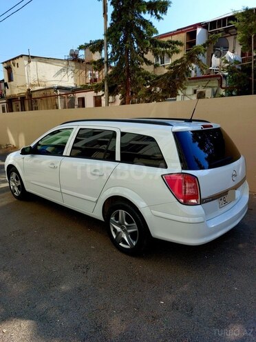 Opel Astra 2008, 362,000 km - 1.4 л - Bakı