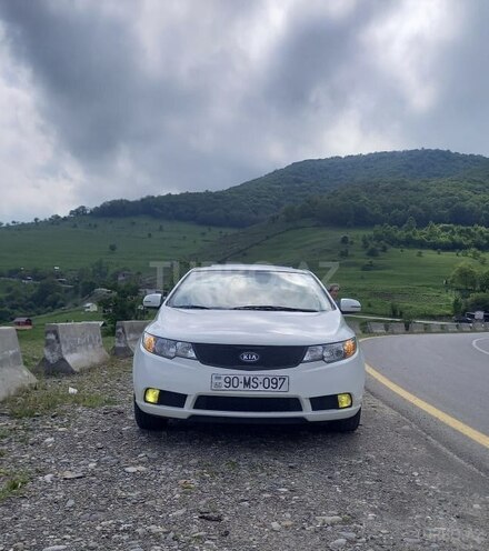 Kia Cerato 2011, 135,800 km - 1.6 l - Gəncə