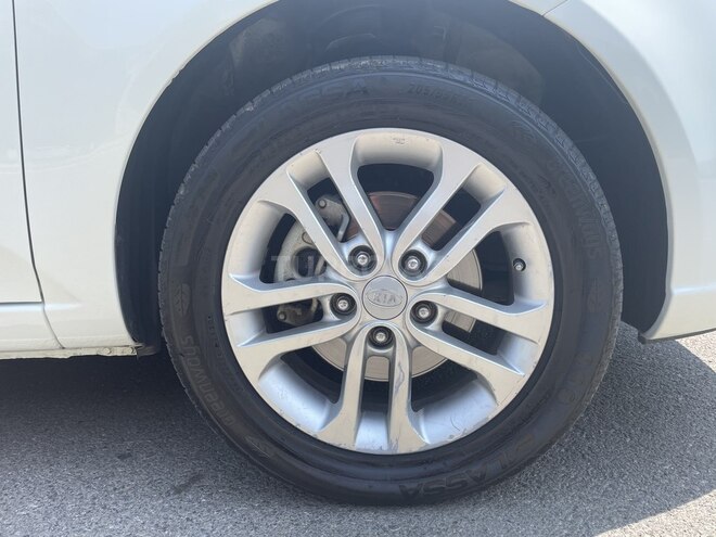 Kia Cerato 2011, 135,800 km - 1.6 l - Gəncə