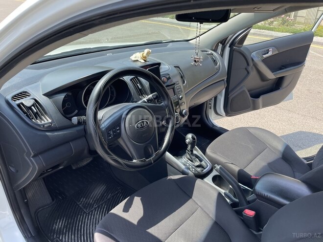 Kia Cerato 2011, 135,800 km - 1.6 l - Gəncə