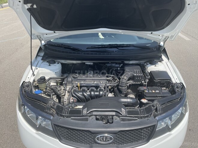 Kia Cerato 2011, 135,800 km - 1.6 l - Gəncə