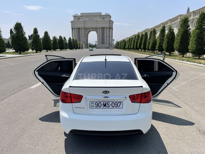 Kia Cerato 2011, 135,800 km - 1.6 l - Gəncə