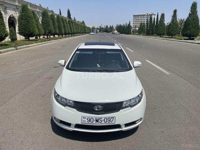 Kia Cerato 2011, 135,800 km - 1.6 l - Gəncə