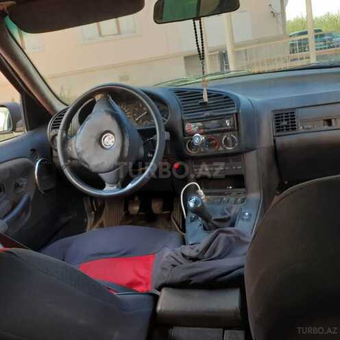BMW 325 1993, 280,000 km - 2.5 л - Bakı